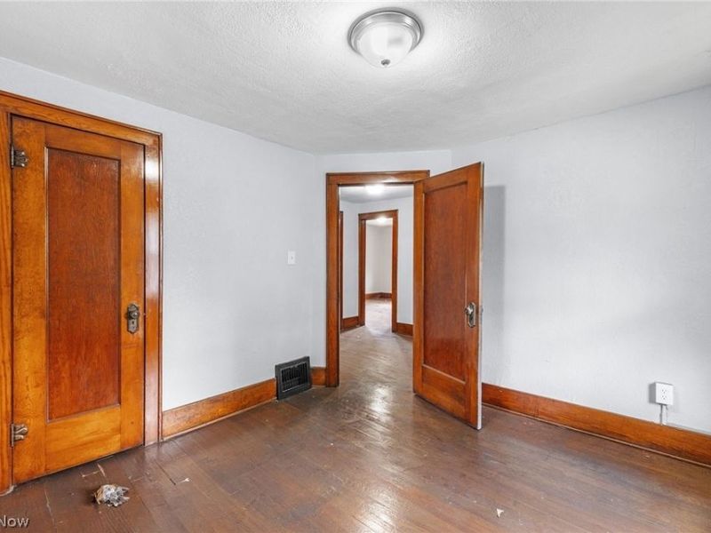 1396 Curtis Street, Akron, OH 44301 Photo 13