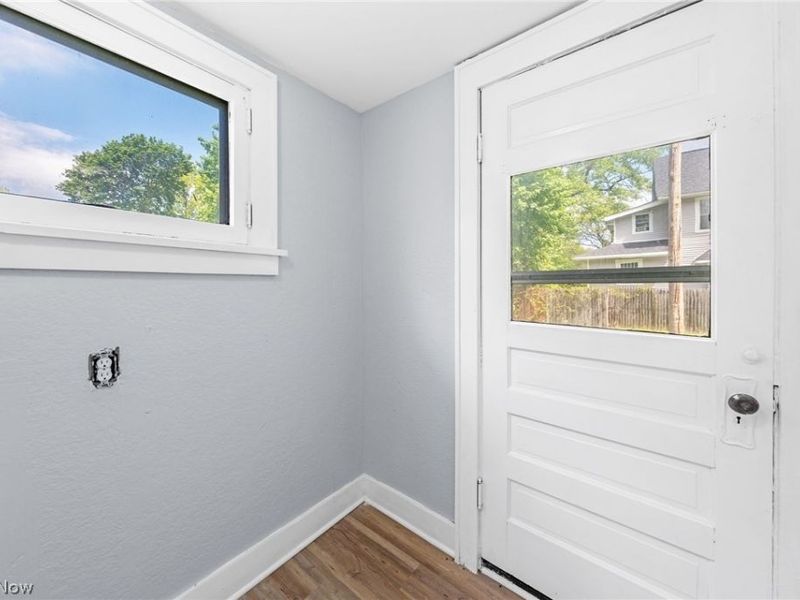 1396 Curtis Street, Akron, OH 44301 Photo 22