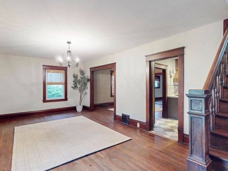 645 W Summit Street, Alliance, OH 44601 Photo 4