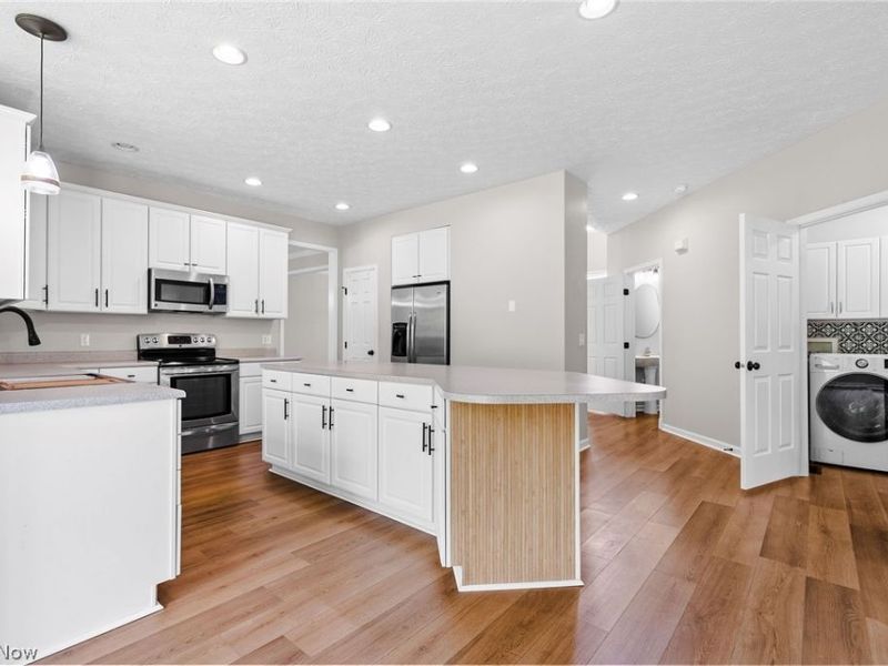 11408 Glen Abbey Drive, North Royalton, OH 44133 Photo 9