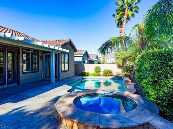 10261 HAMMERSCHMIDT Court , Las Vegas, NV 89135