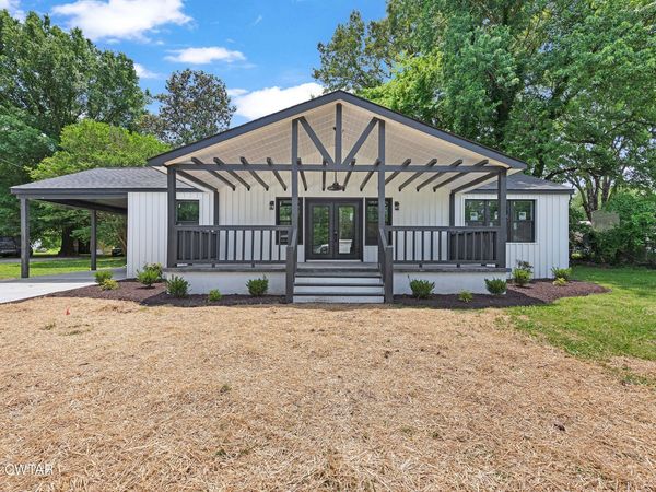 507 E Church Avenue , Medina, TN 38355