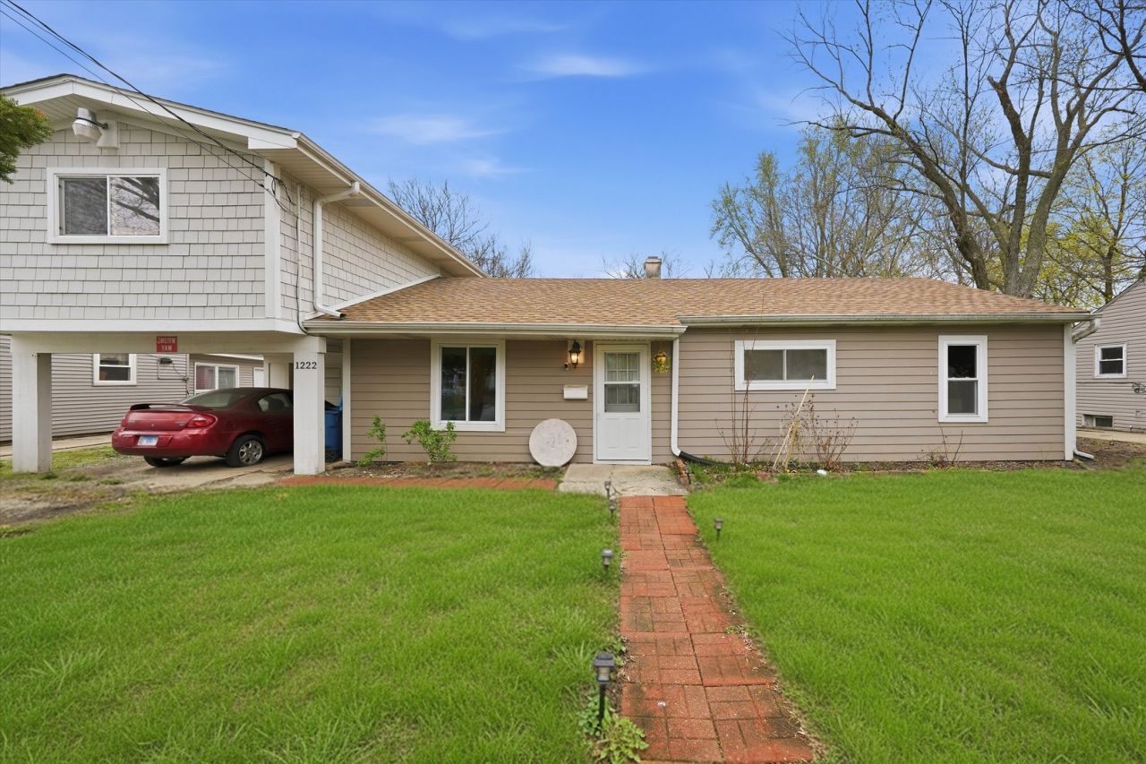 1222 Grove Street , Aurora, IL 60505 Main Photo