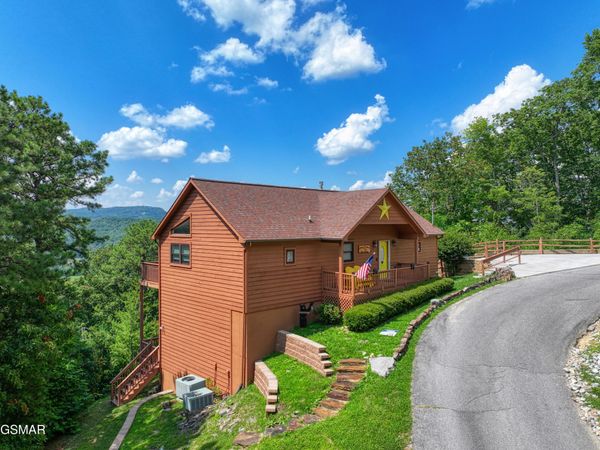4109 Ole Smoky Way, Sevierville, TN 37862