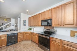 150 Dorothy Drive photo 4