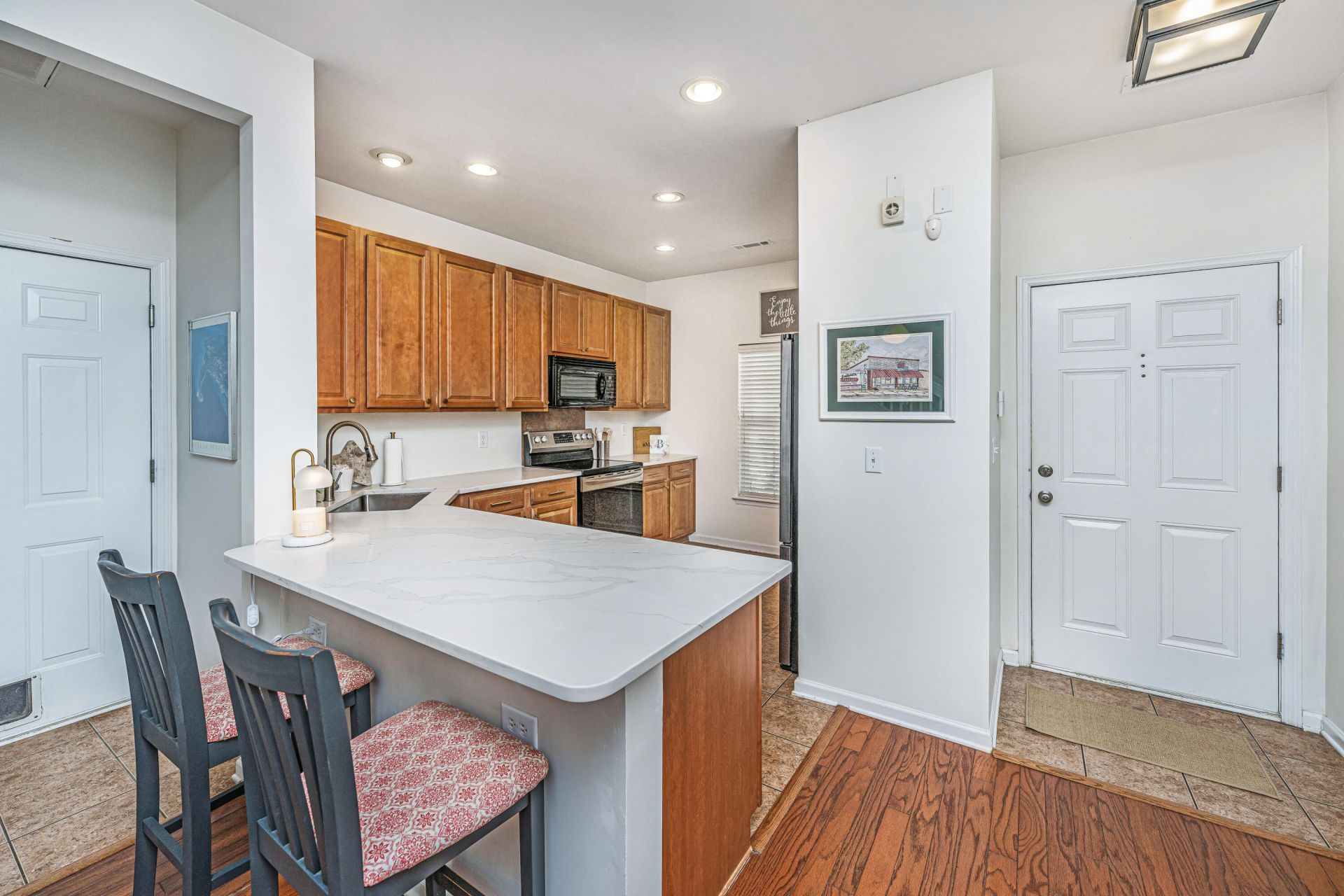 150 Dorothy Drive Photo 8