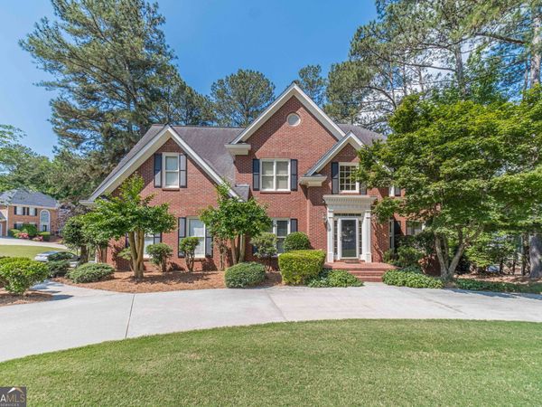 387 Coopers Pond Drive, Lawrenceville, GA 30044