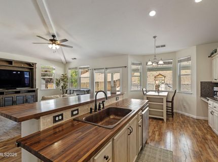 1305 Sticklebract Drive, Sparks, NV 89441 Photo