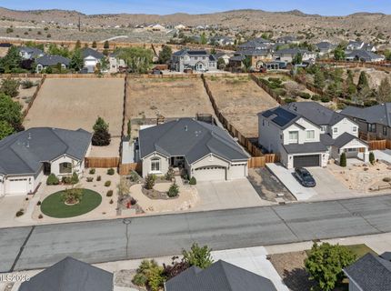 1305 Sticklebract Drive, Sparks, NV 89441 Photo