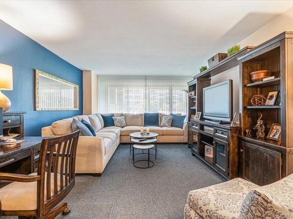 1815 215 STREET, Unit 1G, Bayside, NY 11360