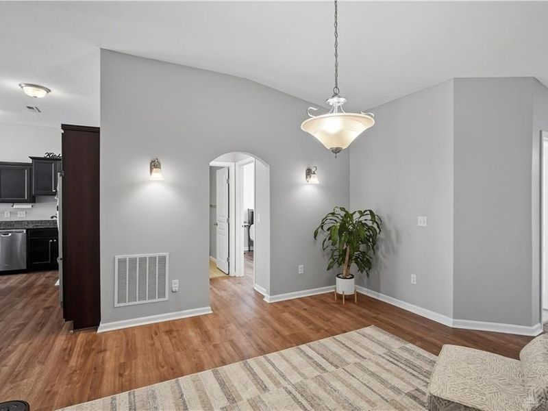 136 Waterhaven Way, Springboro, OH 45066 Photo 10