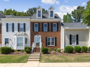 306 Knightsborough Way, Apex, NC 27502