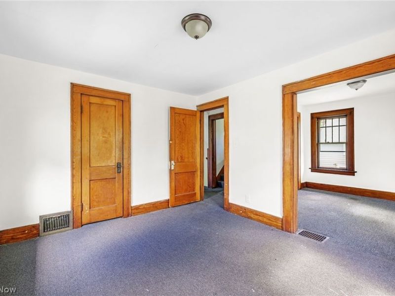 1390 Curtis Street, Akron, OH 44301 Photo 18