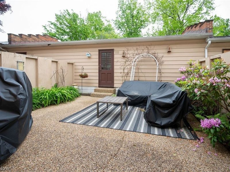 8276 Deepwood Boulevard, Mentor, OH 44060 Photo 12