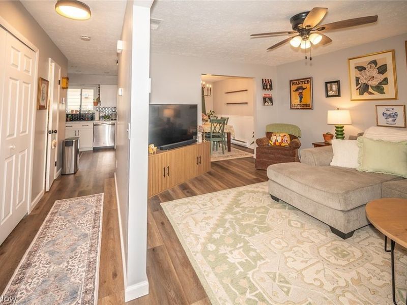8276 Deepwood Boulevard, Mentor, OH 44060 Photo 14