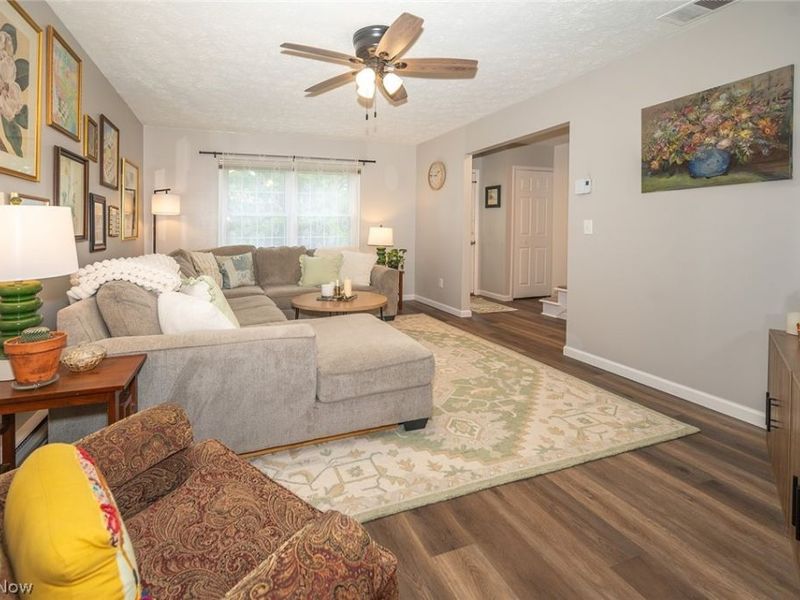 8276 Deepwood Boulevard, Mentor, OH 44060 Photo 16