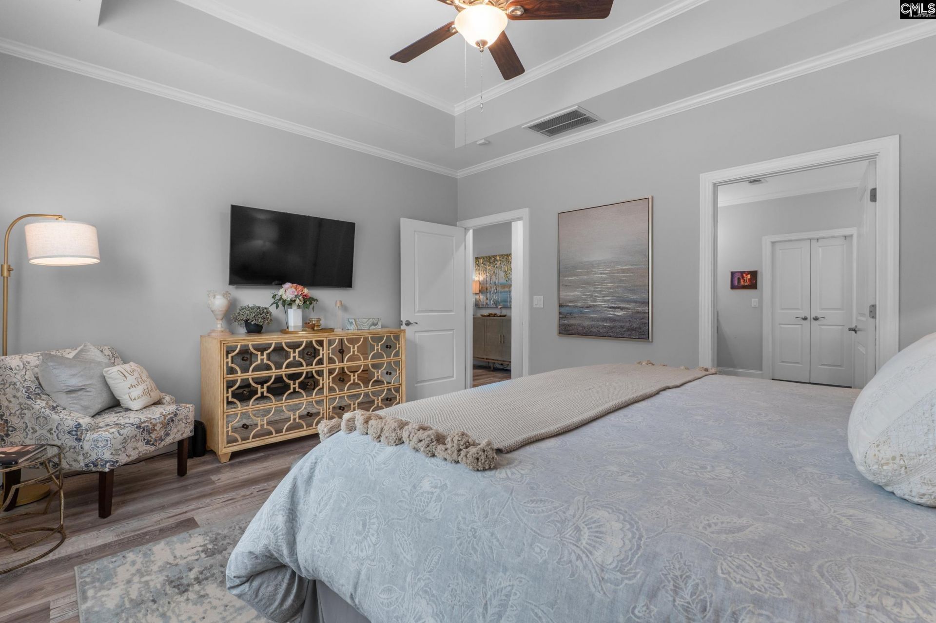 209 Mary Locke Court  Photo 6