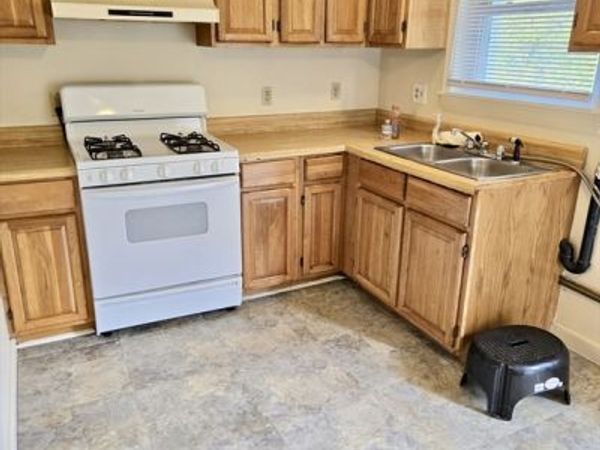27 Morris Street, Unit 3, Southbridge, MA 01550