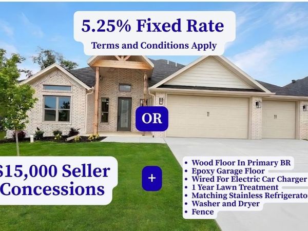1351 Greyback Lane , Centerton, AR 72719