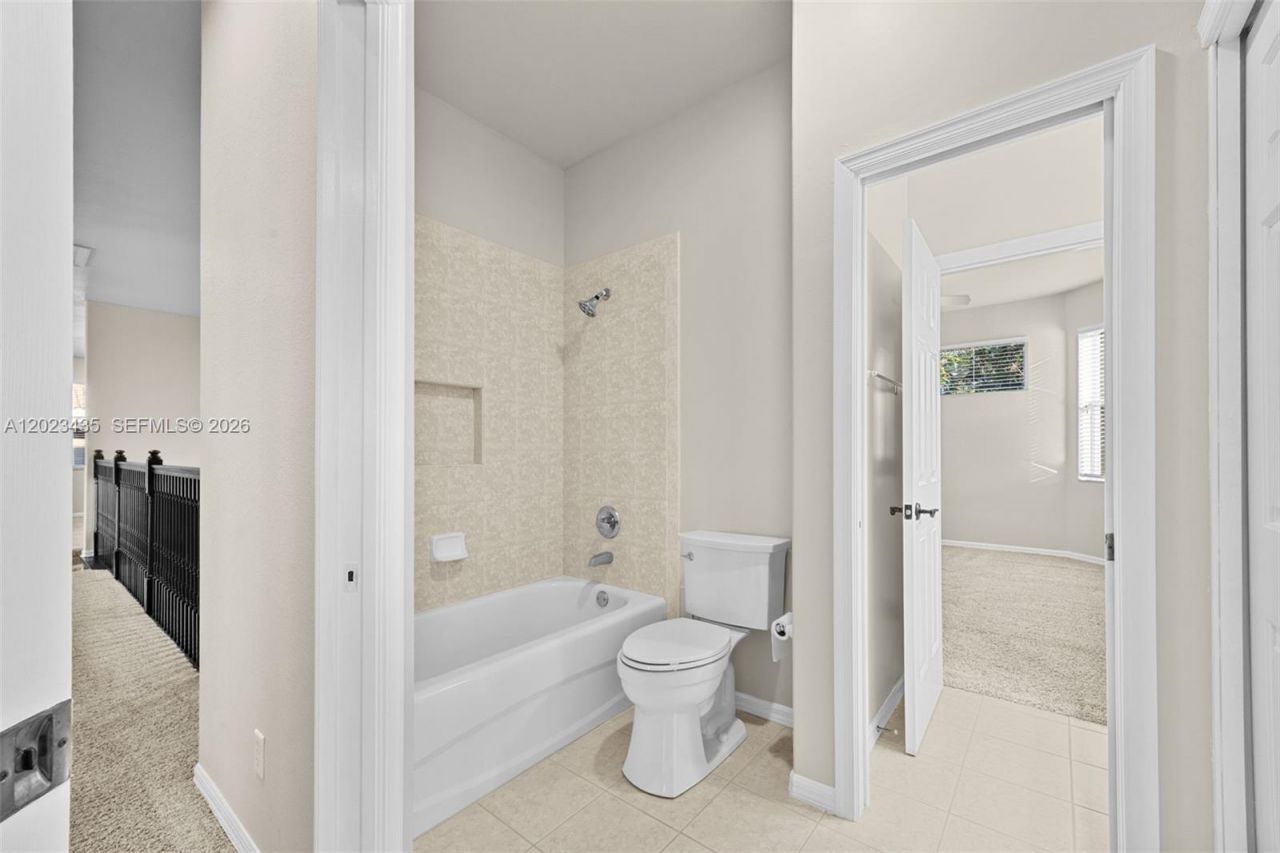 14832 Indigo Lakes Cir, Naples, FL 34119 Photo