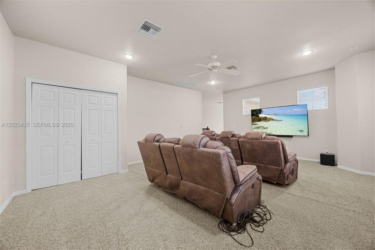 14832 Indigo Lakes Cir, Naples, FL 34119 Photo