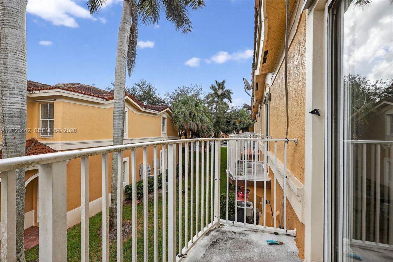 12989 SW 30th Ct , Unit 135, Miramar, FL 33027 Photo
