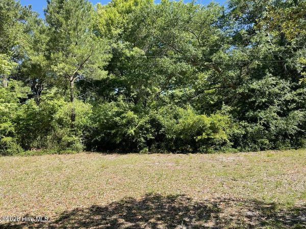 104 Polly Lane , Newport, NC 28570