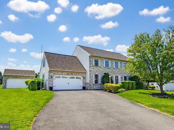 40 JEWEL DRIVE , MOUNT JOY, PA 17552
