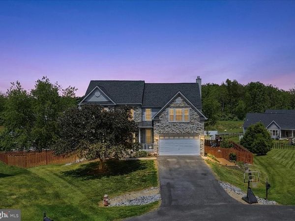 148 CONTRAIL DRIVE, KEARNEYSVILLE, WV 25430