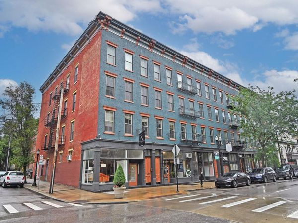 1410 Main Street, Unit 2C, Cincinnati, OH 45202