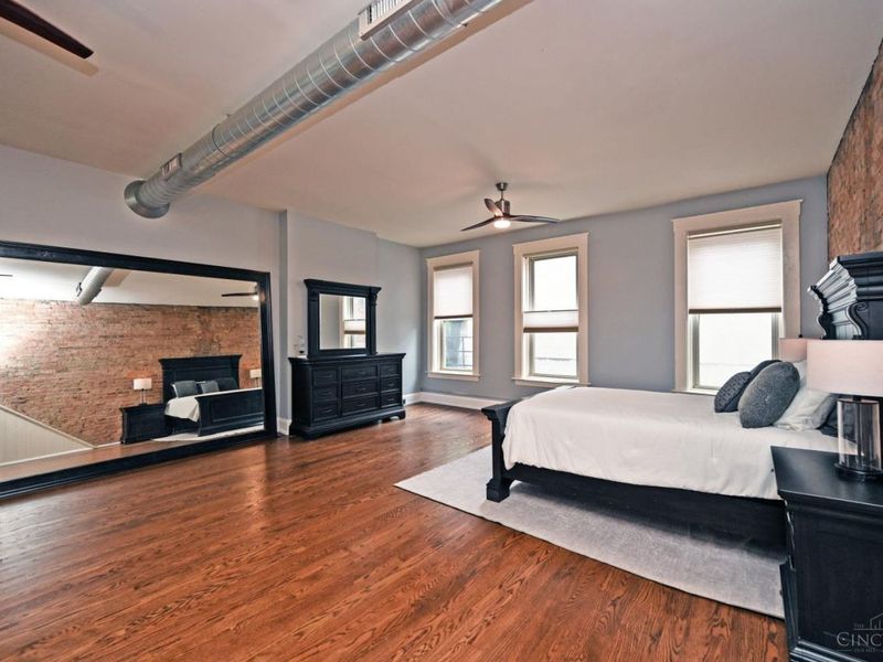 1410 Main Street, Unit 2C, Cincinnati, OH 45202 Photo 18
