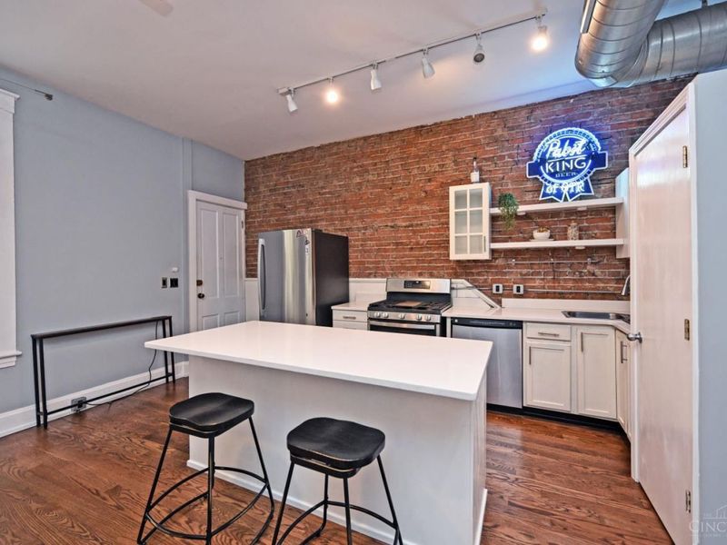 1410 Main Street, Unit 2C, Cincinnati, OH 45202 Photo 8