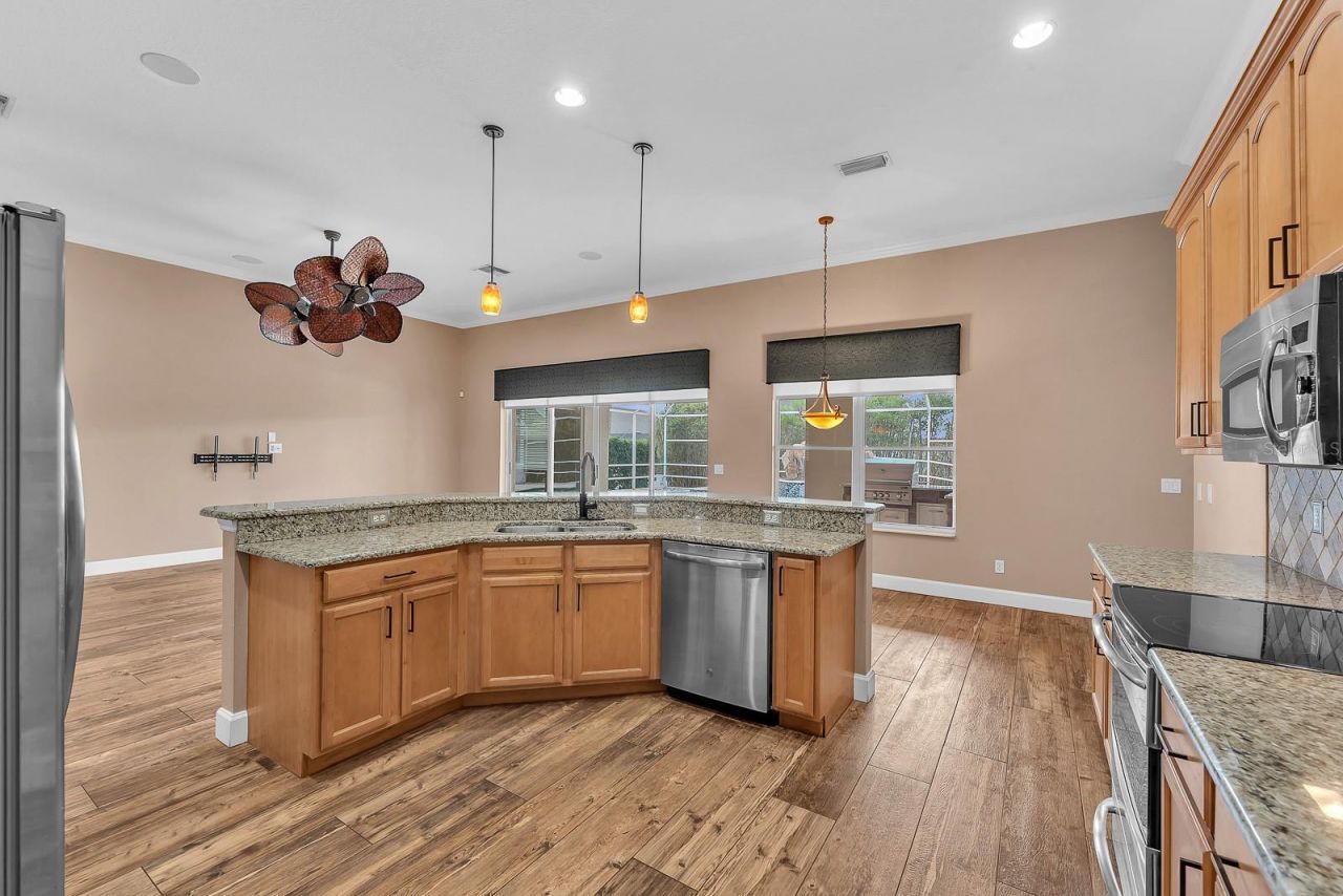 2809 Durant Trails Boulevard , Dover, FL 33527 Photo