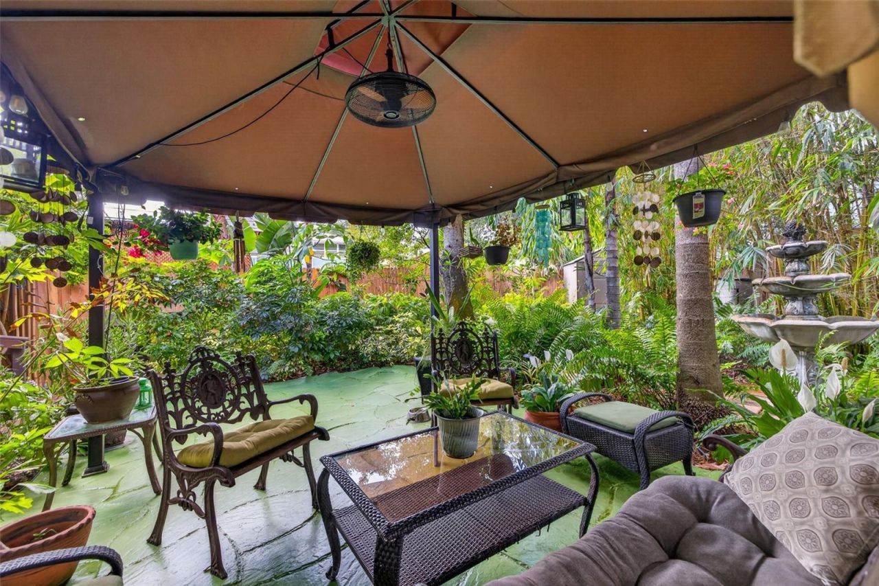 652 8th Avenue N, Saint Petersburg, FL 33701 Photo