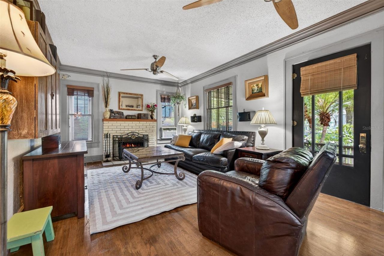 652 8th Avenue N, Saint Petersburg, FL 33701 Photo
