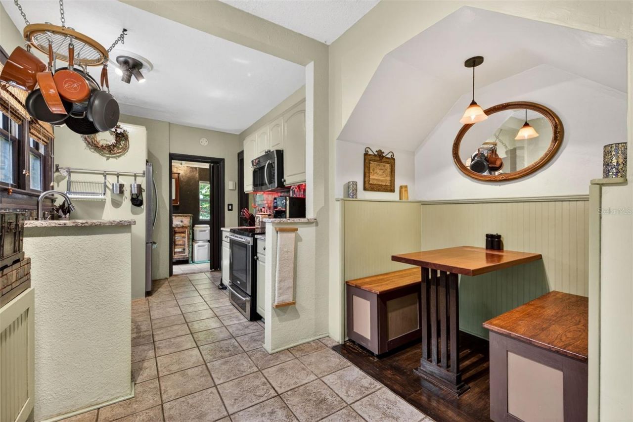 652 8th Avenue N, Saint Petersburg, FL 33701 Photo