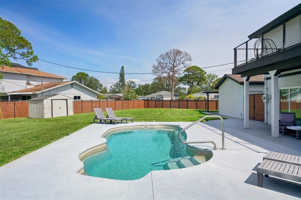 5201 Huntington Street Ne, Saint Petersburg, FL 33703 Photo