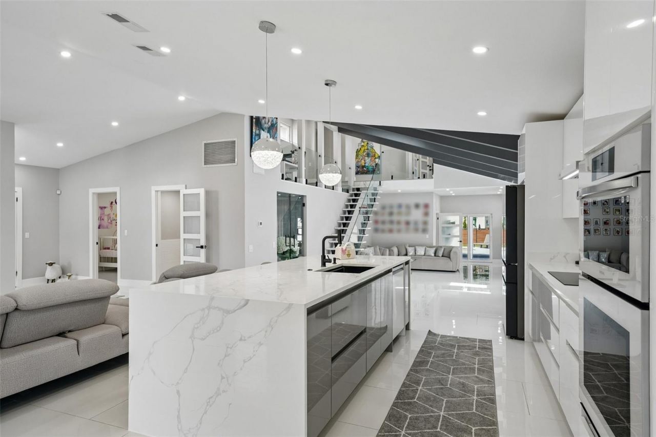 5201 Huntington Street Ne, Saint Petersburg, FL 33703 Photo