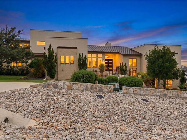 5913 Verden RDG, New Braunfels, TX 78132