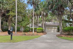 2517 Otter Lane photo 4