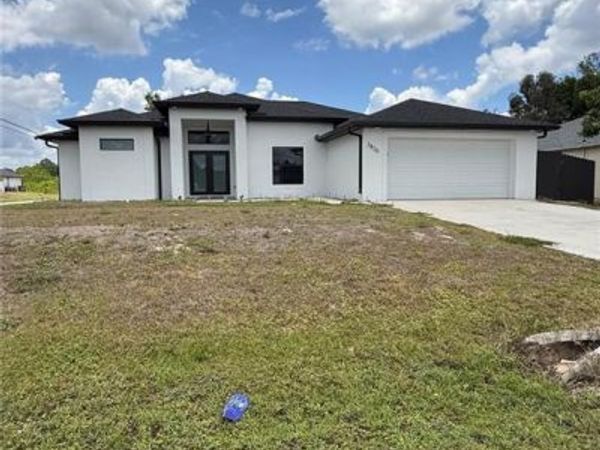 3820 7th ST SW, LEHIGH ACRES, FL 33976
