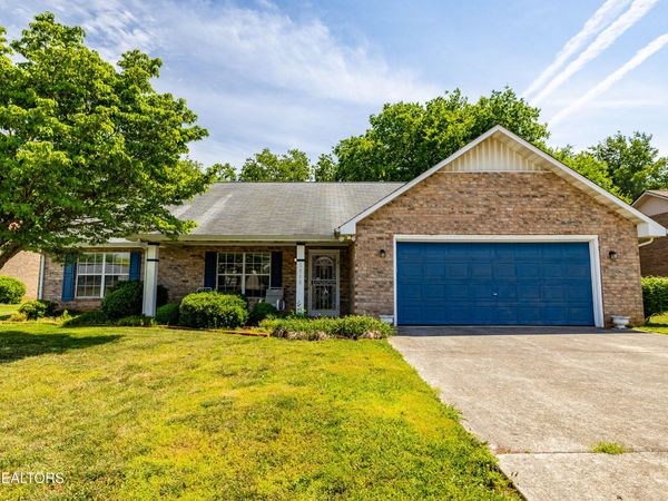1510 Cavalier Drive, Maryville, TN 37803