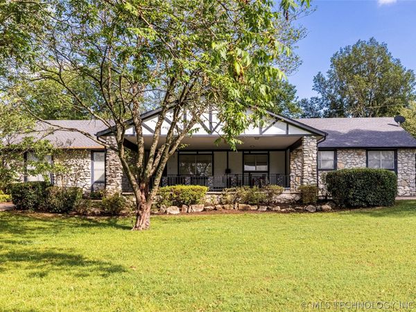 24371 S Lindley Drive, Claremore, OK 74019