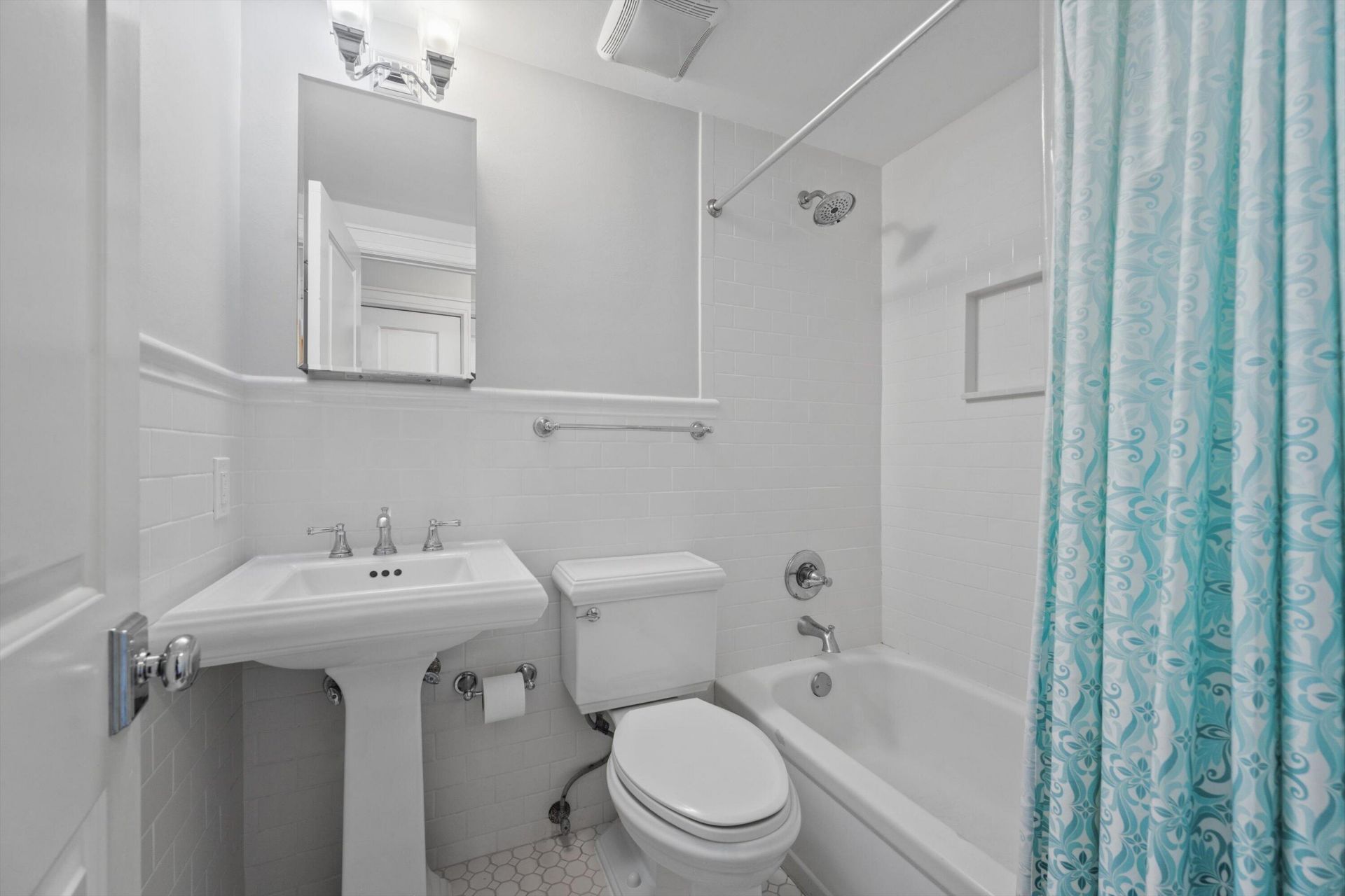 235 Sunrise Avenue, Unit 3232, Palm Beach, FL 33480 Photo