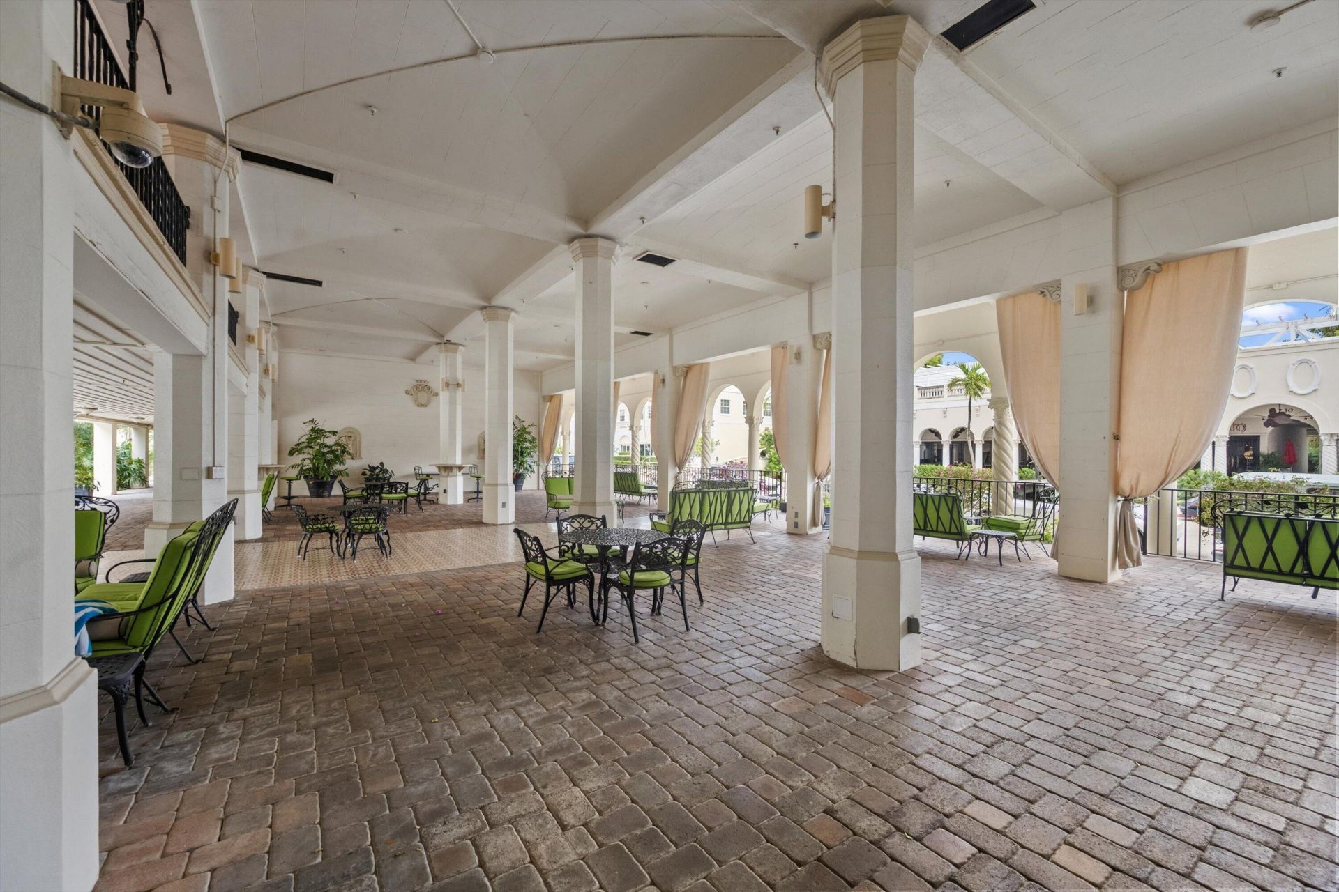 235 Sunrise Avenue, Unit 3232, Palm Beach, FL 33480 Photo