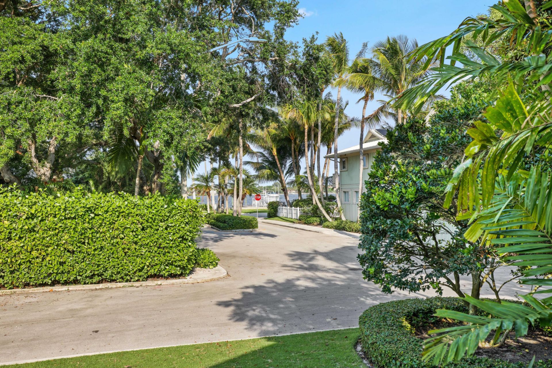 111 S Flagler Way, West Palm Beach, FL 33405 Photo