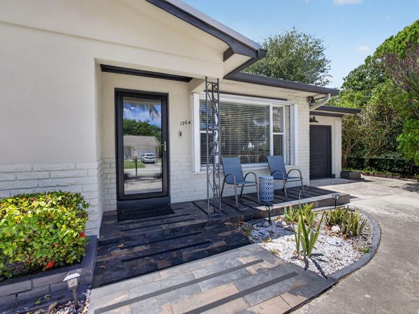 1964 Circle Drive, North Palm Beach, FL 33408