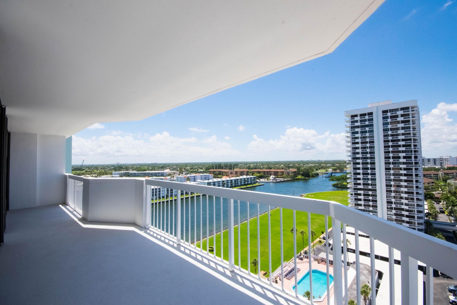 115 Lakeshore Drive, Unit 1549, North Palm Beach, FL 33408 Photo