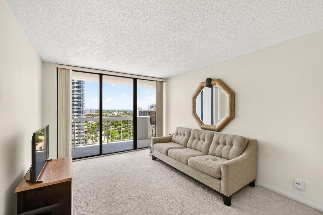 115 Lakeshore Drive, Unit 1549, North Palm Beach, FL 33408 Photo