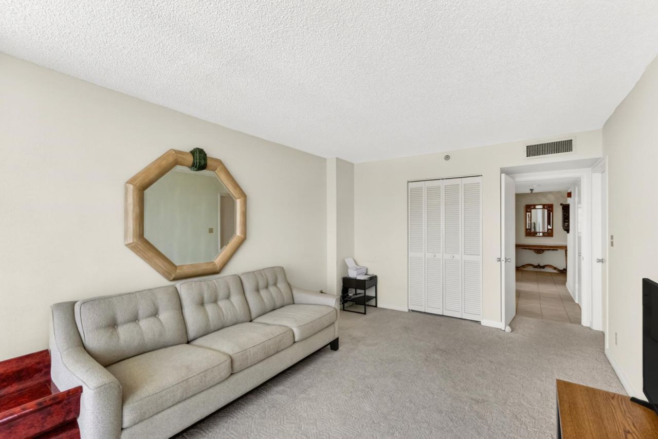 115 Lakeshore Drive, Unit 1549, North Palm Beach, FL 33408 Photo